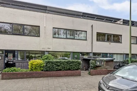 Tussenwoning te koop: Van der Goeslaan 23, Houtwijk 'S-Gravenhage