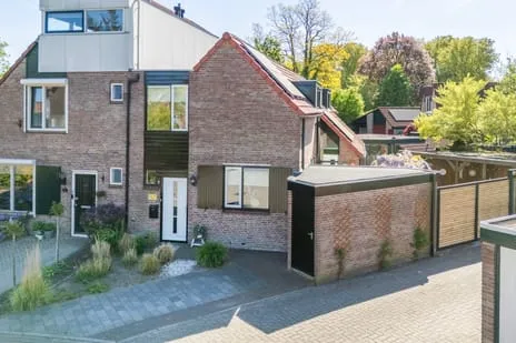 Tussenwoning te koop: van der Grijnstraat 7, De Happert - Leerinkstraat Doetinchem