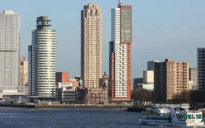 Appartement te huur: Van der Hoevenplein 61, Rotterdam