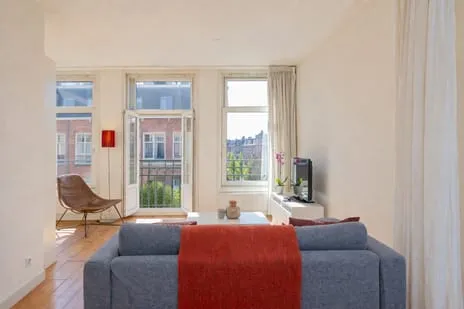 Studio te koop: Van der Hoopstraat 96-3, Amsterdam