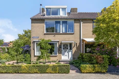 Hoekwoning te koop: Van der Lekstraat 65, Kruiswiel Hendrik-Ido-Ambacht