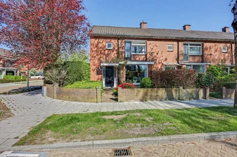Hoekwoning te koop: Van der Waalslaan 1, Wooldrik Enschede