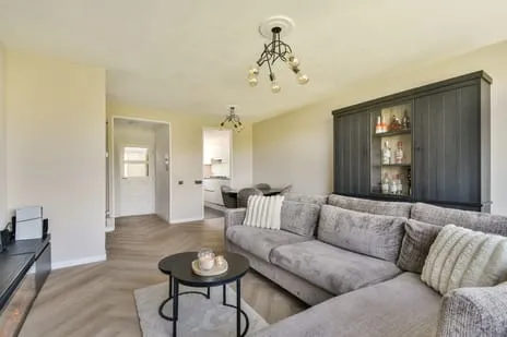 Appartement te koop: van der Waalsstraat 127, Lage Weide Vlaardingen