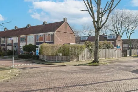 Hoekwoning te koop: van der Werffstraat 2, Mensfort Eindhoven