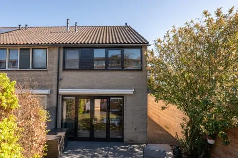 Hoekwoning te koop: Van der Weydenstraat 17, De Zoom Soest