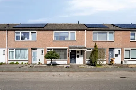 Tussenwoning te koop: van Diemenstraat 42, Veghel Zuid 2 Veghel