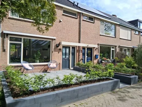 Tussenwoning te koop: van Dussenlaan 12, Heemradenbuurt Heerhugowaard