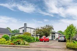 Koopwoning: Van Echtenskanaal NZ 180 in Klazienaveen - €670.000 - 145m²