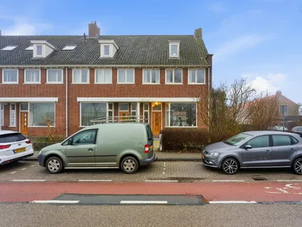 Hoekwoning te koop: Van Eesterensingel 160, Redersbuurt Alblasserdam