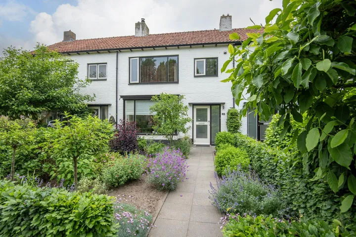 Tussenwoning te koop: Van Effrinkstraat 10, De Steenkamp Voorthuizen