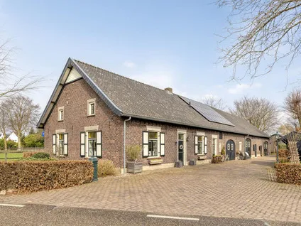 Vrijstaande woning te koop: van Elzenweg 1, Verspreide huizen Hegelsom Hegelsom