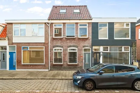 Tussenwoning te koop: Van Galenstraat 37, Van Galenbuurt Den Helder