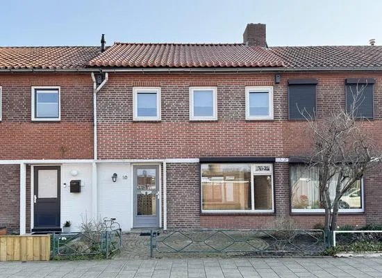 Tussenwoning te koop: van Glymesstraat 10, Torenveld Zevenbergen