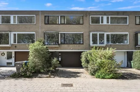 Tussenwoning te koop: Van Groeneveltlaan 19, Zijlwatering en haven Wassenaar