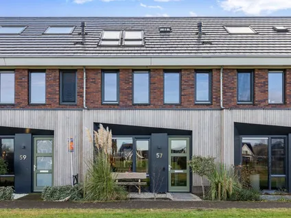 Tussenwoning te koop: Van Haersolteweg 57, Apeldoorn