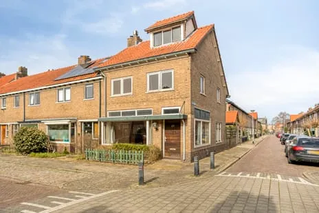 Hoekwoning te koop: van Hasseltstraat 17, Helleraetplein en omgeving Zutphen