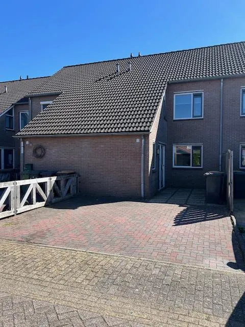 Tussenwoning te huur: Van Heekstraat 10, Rijssen