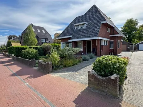 Vrijstaande woning te koop: van Heutszsingel 96, Coevorden-Centrum Coevorden