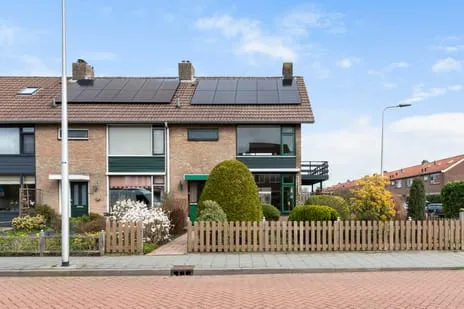 Hoekwoning te koop: Van Heuven Goedhartstraat 42, Reeuwijk-Brug-Midden Reeuwijk