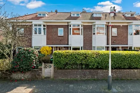 Tussenwoning te koop: Van Hoeylaan 29, Marlot 'S-Gravenhage