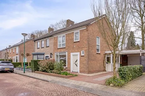 Semi-detached for sale: Van Hogendorpstraat 25, Franse Gat Veenendaal
