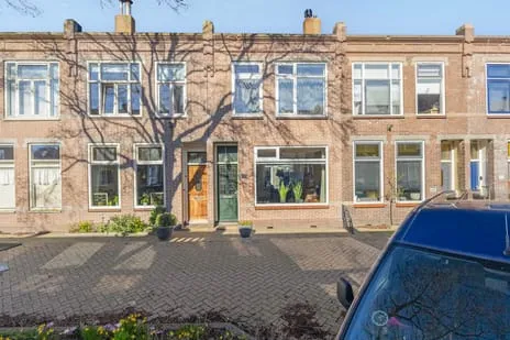 Tussenwoning te koop: Van Hogendorpstraat 43, Visbuurt Den Helder