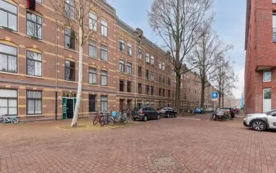 Studio te koop: Van Houweningenstraat 80H, Amsterdam