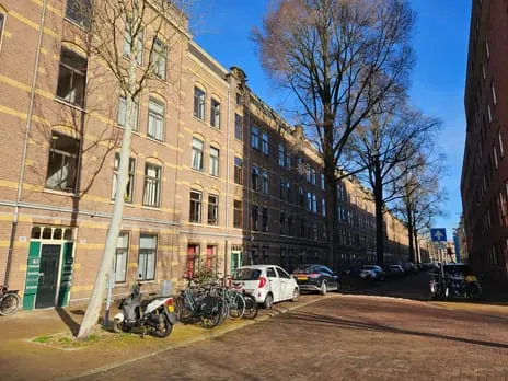 Studio te koop: Van Houweningenstraat 80H, Frederik Hendrikbuurt-Zuidoost Amsterdam