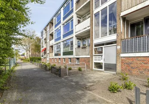 Appartement te koop: Van Iddekingeweg 168, De Wijert Groningen