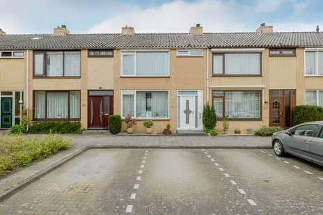 Tussenwoning te koop: Van IJsendijkstraat 219, Overwhere-Zuid Purmerend