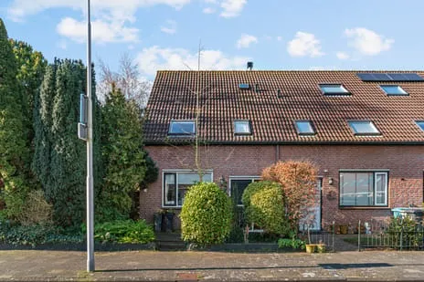 Hoekwoning te koop: van Leeuwenhoekstraat 1, Kudelstaart Kudelstaart