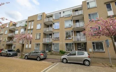 Appartement te koop: Van Leeuwenhoekstraat 151, Laakhaven-Oost 'S-Gravenhage