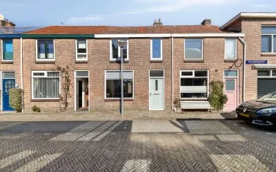 Tussenwoning te koop: Van Leeuwenhoekstraat 4, Alkmaar