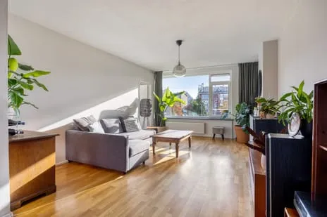 Appartement te koop: van Leeuwenstraat 51, Voorburg