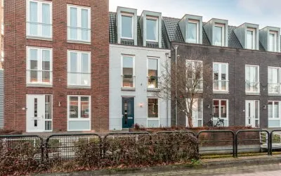 Appartement te koop: Van Limburg Stirumlaan 14, Centrum Barneveld Barneveld