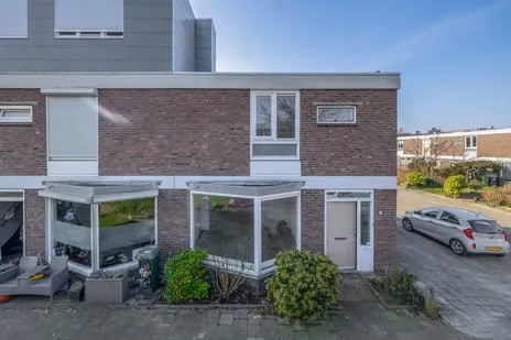 Hoekwoning te koop: van Limburg Stirumstraat 13, Hatert Nijmegen