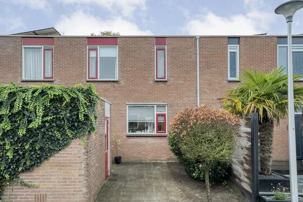 Koopwoning: Van Limburg Stirumware 17 in Zwolle - €375.000 - 81m²