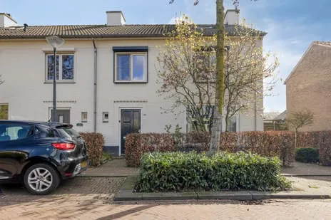 Twee-onder-één-kap te koop: Van Loëstraat 33, Gemert-Centrum Gemert