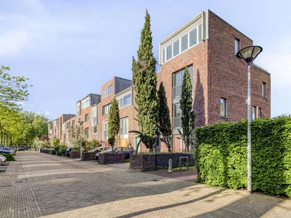 Hoekwoning te koop: Van Maanenstraat 31, Staatsliedenbuurt Schiedam