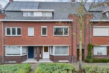 Tussenwoning te koop: van Nijvenheimstraat 11, Hagerhof-Oost Venlo