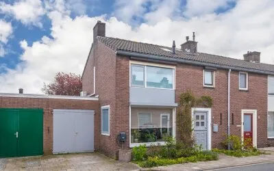 Tussenwoning te koop: Van Nispenstraat 11, Molenwijk Zevenaar