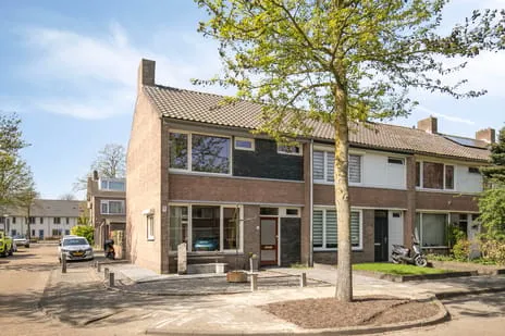 Hoekwoning te koop: van Norenburchstraat 1, Mensfort Eindhoven