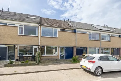 Tussenwoning te koop: Van Oldenbarneveltstraat 46, Kern Achterveld Achterveld (Ut)