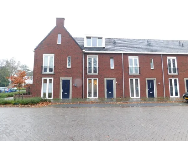 Woning te huur: Van Oldeneellaan, Slotjes-Midden Oosterhout