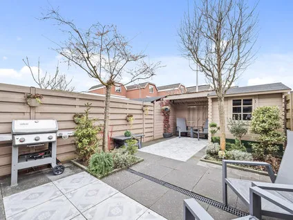 Tussenwoning te koop: van Ostade 13, Monster