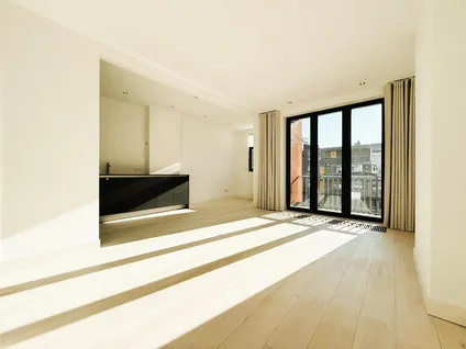 Appartement te huur: Van Ostadestraat 208-2, Amsterdam