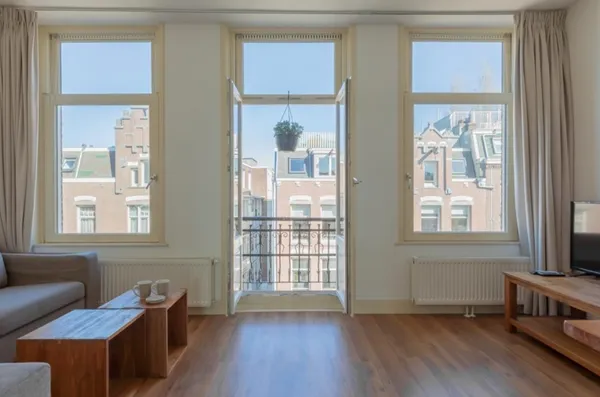 Woning te huur: Van Ostadestraat, Willibrordusbuurt Amsterdam