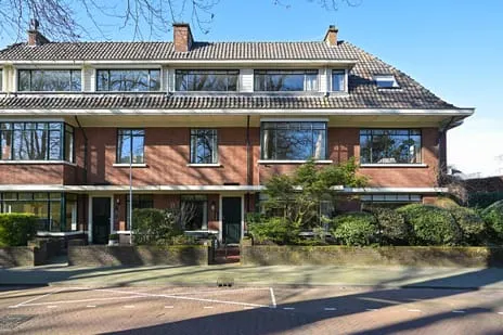Twee-onder-één-kap te koop: Van Ouwenlaan 4, Duinzigt 'S-Gravenhage