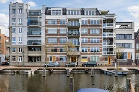 Appartement te koop: Van Ravesteijnkade 17, Damcentrum Leidschendam