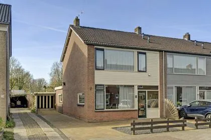 Hoekwoning te koop: van Reedeweg 72, Renswoude Renswoude